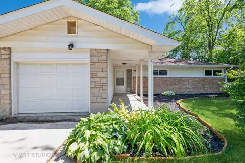 375 Wilshire St, Park Forest, IL 60466