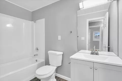 Bath - 1615 Sheffield Rd, Champaign, IL 61821 photo 1 of 2