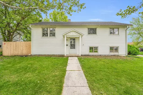 1615 Sheffield Rd, Champaign, IL 61821