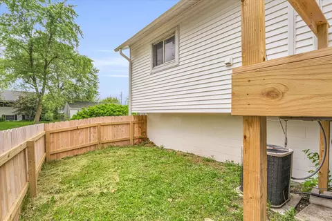 Exterior - 1615 Sheffield Rd, Champaign, IL 61821 photo 8 of 8