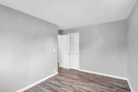 Bedroom - 1615 Sheffield Rd, Champaign, IL 61821 photo 4 of 6