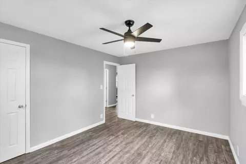 Bedroom - 1615 Sheffield Rd, Champaign, IL 61821 photo 2 of 6