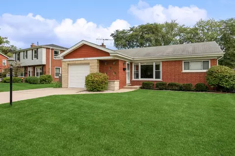 211 S Princeton Ave, Arlington Heights, IL 60005