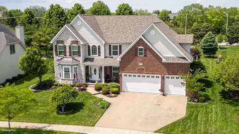13352 Skyline Dr, Plainfield, IL 60585 photo 2