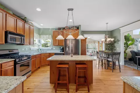 13352 Skyline Dr, Plainfield, IL 60585 photo 8