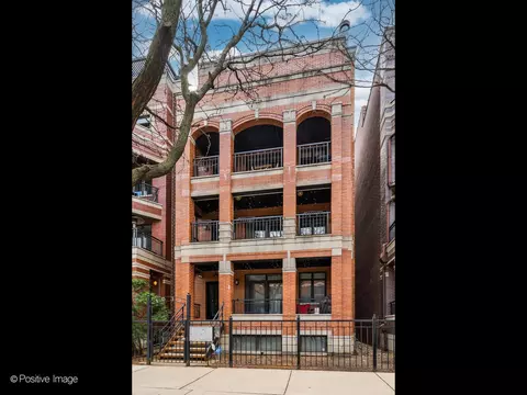 1033 W Monroe St #3, Chicago, IL 60607