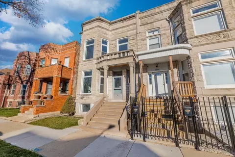 4512 W Adams St, Chicago, IL 60624