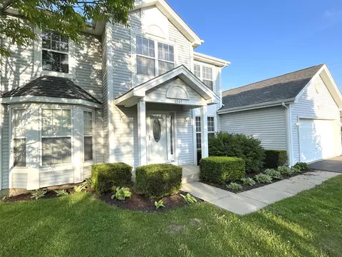 1503 Schooner Ct, Zion, IL 60099