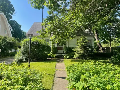 1503 E Taylor St, Bloomington, IL 61701