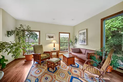 Living - 2833 Chariot Ln, Olympia Fields, IL 60461 photo 3 of 6