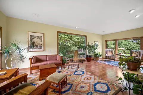 Living - 2833 Chariot Ln, Olympia Fields, IL 60461 photo 1 of 6