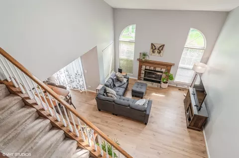Living - 1246 Coldspring Rd, Elgin, IL 60120 photo 1 of 1