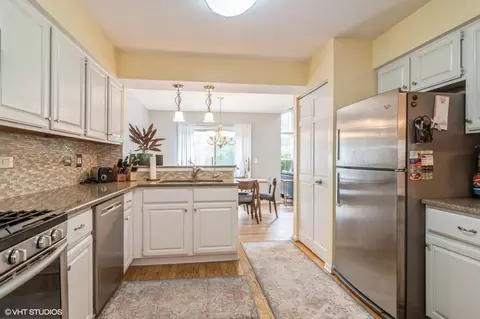 Kitchen - 1246 Coldspring Rd, Elgin, IL 60120 photo 2 of 2