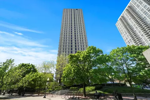 1960 N Lincoln Park W #404, Chicago, IL 60614