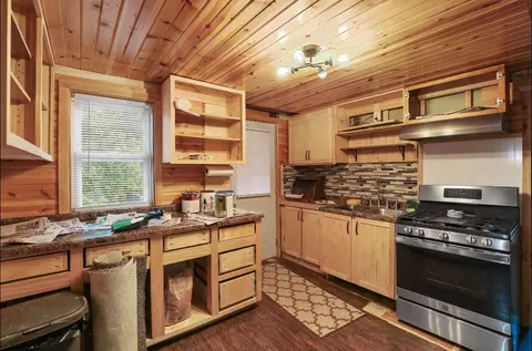 Kitchen - 2804 Ridge Rd, Lansing, IL 60438 photo 2 of 2