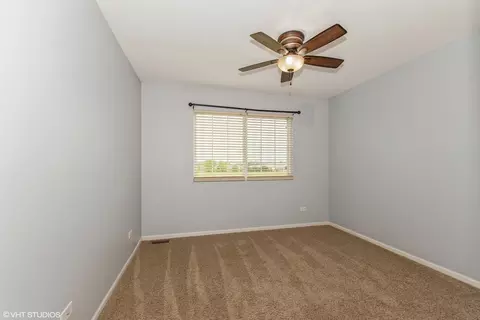 1073 Clover Dr, Minooka, IL 60447 photo 7