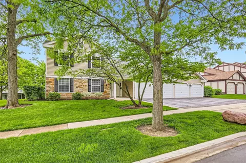 29 Illinois Ave #N1, Schaumburg, IL 60193