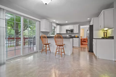 Kitchen - 1508 Olmsted Rd, Normal, IL 61761 photo 4 of 4