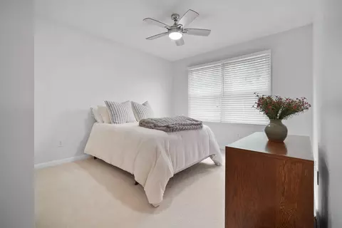 Bedroom - 1508 Olmsted Rd, Normal, IL 61761 photo 2 of 3