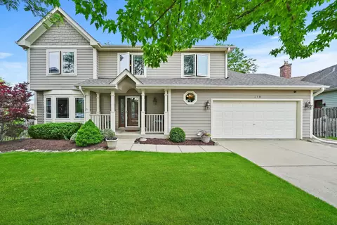27 W218 Shires Ct, Winfield, IL 60190
