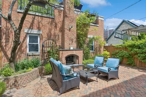 848 W Wolfram St, Chicago, IL 60657 photo 14