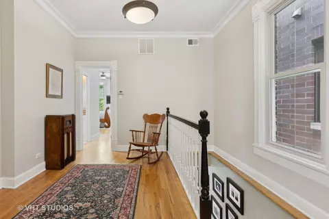 848 W Wolfram St, Chicago, IL 60657 photo 17