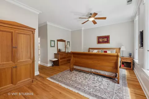 848 W Wolfram St, Chicago, IL 60657 photo 24