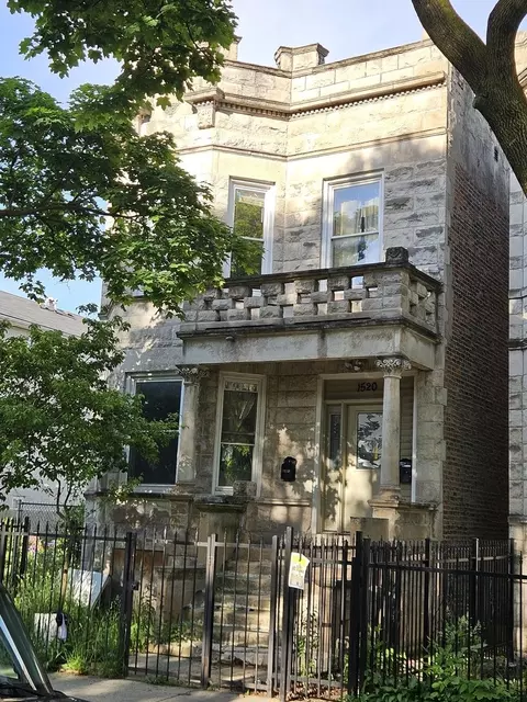 1520 S Trumbull Ave, Chicago, IL 60623