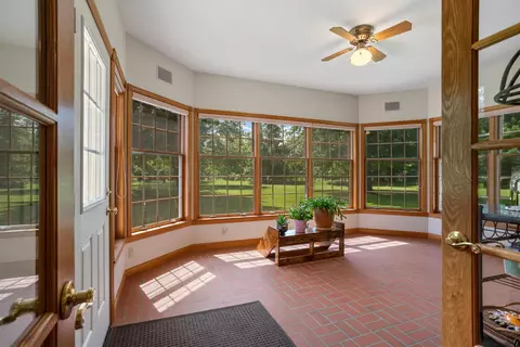 1 Sangamon Bluffs Rd, Mansfield, IL 61854 photo 10