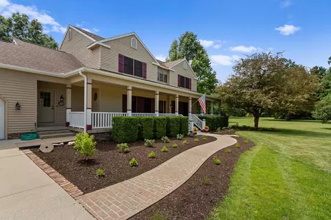 1 Sangamon Bluffs Rd, Mansfield, IL 61854 photo 3