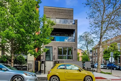 847 N Paulina St #1, Chicago, IL 60622