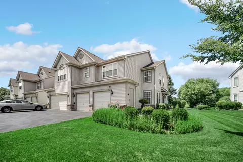 923 March St, Lake Zurich, IL 60047