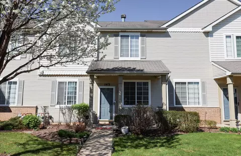 143 Yarrow Ct, Romeoville, IL 60446