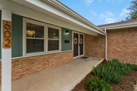 602 E Cedar Ln, Monticello, IL 61856 photo 11