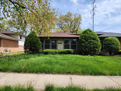 14709 Memorial Dr, Dolton, IL 60419