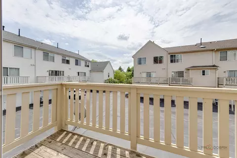Exterior - 2829 N Augusta Dr, Wadsworth, IL 60083 photo 2 of 3