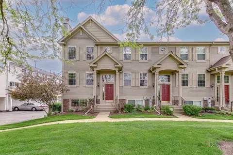 2829 N Augusta Dr, Wadsworth, IL 60083
