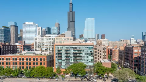 321 S Sangamon St #905, Chicago, IL 60607