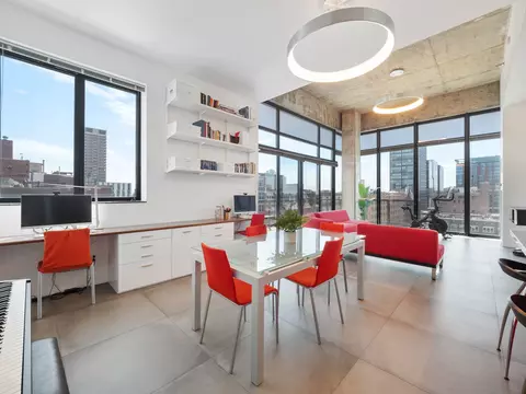 Dining - 321 S Sangamon St #905, Chicago, IL 60607 photo 2 of 4