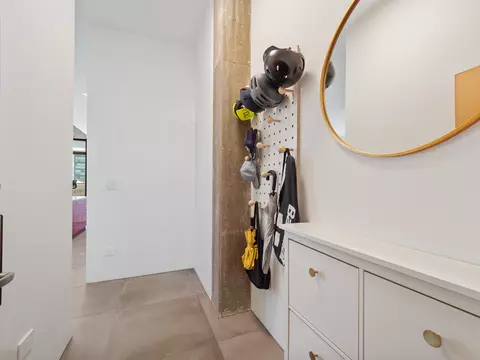 Entry Way - 321 S Sangamon St #905, Chicago, IL 60607 photo 2 of 2