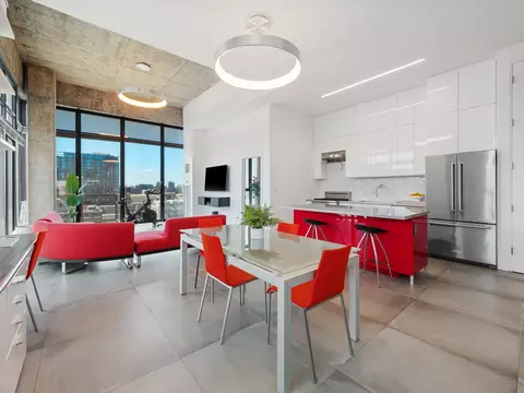 Dining - 321 S Sangamon St #905, Chicago, IL 60607 photo 1 of 4