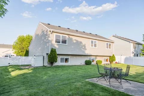 2305 Red Hawk Dr, Plainfield, IL 60586 photo 23