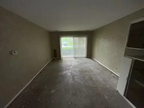 1500 Harbour Dr #1S, Wheeling, IL 60090 photo 3