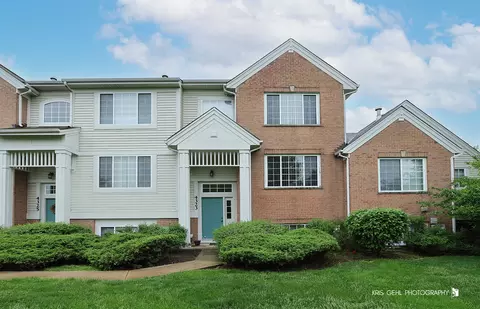 4323 Savoy Ln #4323, Mchenry, IL 60050