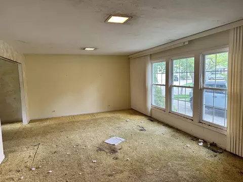 846 Sutton Dr, Northbrook, IL 60062 photo 3