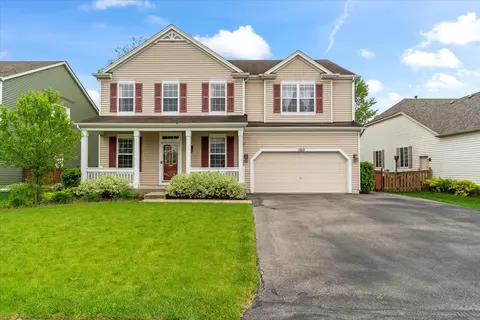 1260 Kathleen Dr, Antioch, IL 60002
