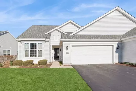 1716 Vantage Dr, Shorewood, IL 60404