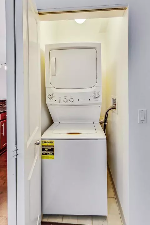 100 E 14th St #2303, Chicago, IL 60605 photo 15