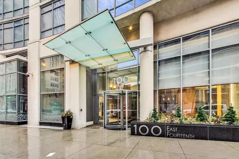 100 E 14th St #2303, Chicago, IL 60605 photo 29