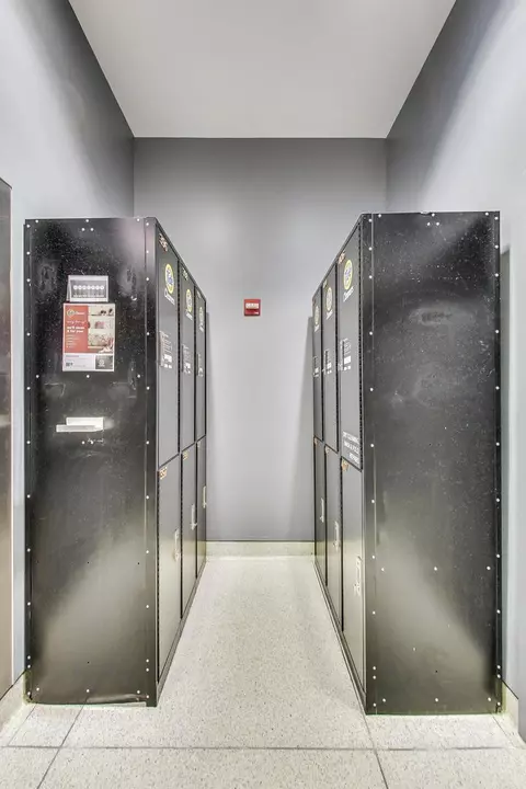 100 E 14th St #2303, Chicago, IL 60605 photo 34
